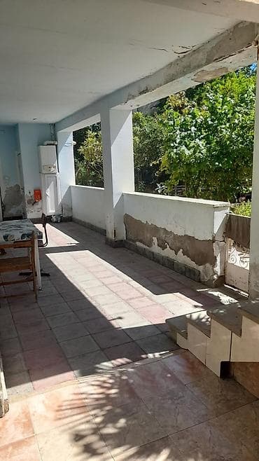 bakida ev: 6 otaqlı, 7 kv. m, Kredit yoxdur, Təmirsiz — 9