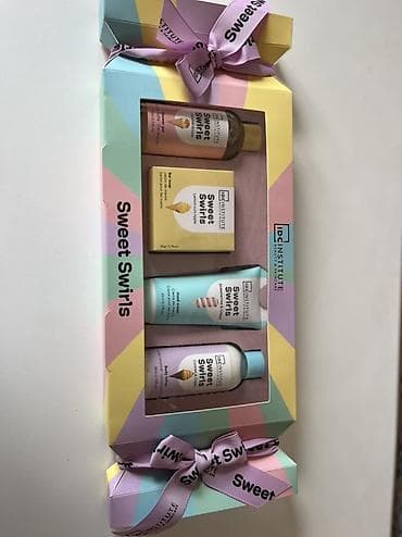 kana korsa: Hədiyyəlik dəst IDC Institute “Sweet Swirls” hədiyyə dəsti Rəngarəng — 1