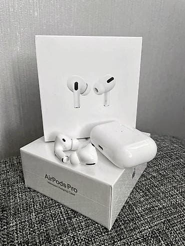 Аксессуары для ПК: Məhsul: Apple AirPods Pro (Bluetooth qulaqlıq) Xüsusiyyətlər: - Aktiv — 2