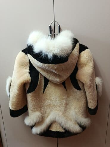 детские натуральные шубы: - Model: qısa kürk gödəkçə, kapüşonlu - Rəng: krem və qara — 3