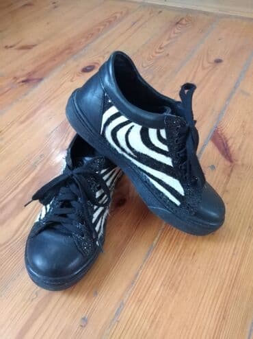 белые новые кеды: 36 razmer deri ayaqqabi — 2