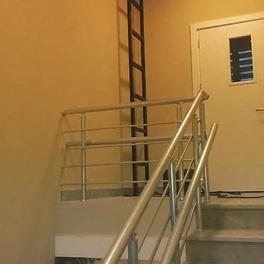 paslanmaz cən: Paslanmayan poladdan (nerj) pilləkən məhəccərləri və qoruyucu — 1