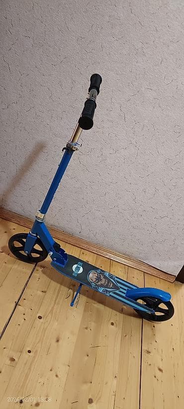 Şəhər skuterı – mavi rəng 2 dəfə istifadə olunub cemi - İri diametrli