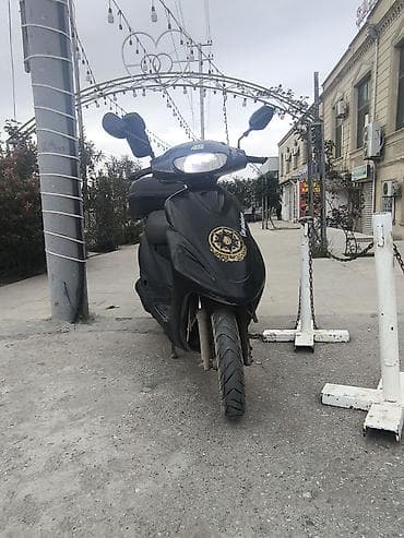 Mopedlər,skuterlər: Skuter – şəhərdaxili sürüş və çatdırılma üçün praktik model — 6