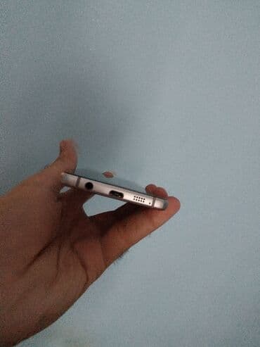 флай телефон за 3000: Samsung Galaxy A03, 16 GB, rəng - Qızılı, Barmaq izi — 5