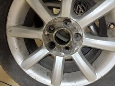 бу запчасти toyota corolla: Колесо Volkswagen 195 / 65 / R 15, 5 Болтов — 4