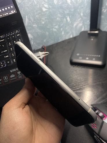 iphone 14 blue: IPhone 11, 128 GB, Ağ, Simsiz şarj — 3