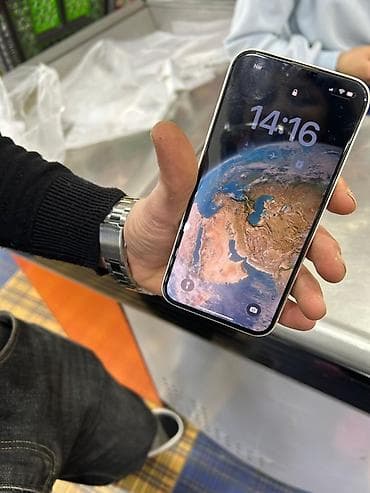 iphone 12 qiyməti: IPhone 14, Ağ — 4