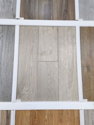 Laminat döşəmə panelləri – müxtəlif rəng və teksturalar - Təbii ağac