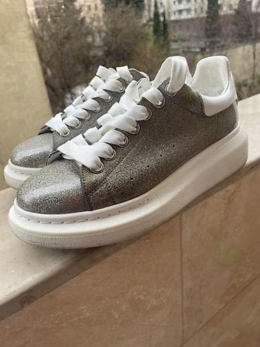 krosovka: Alexander McQueen platform krossovkaları Alexander McQueen — 3