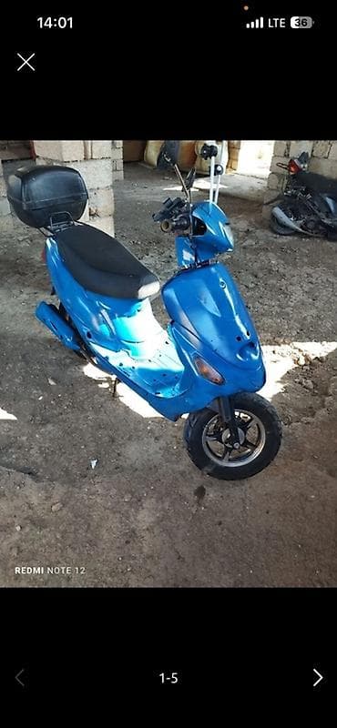 motoskle: Mavi rəngli şəhər skuterı Hərşeyi işləkdir 49cc - Korpus — 1