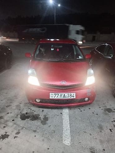 Toyota Prius hibrid hetçbek, qırmızı rəng. - Kuzov: 5 qapı lalafo.az -da Toyota Prius hibrid hetçbek, qırmızı rəng. - Kuzov: 5 qapı
