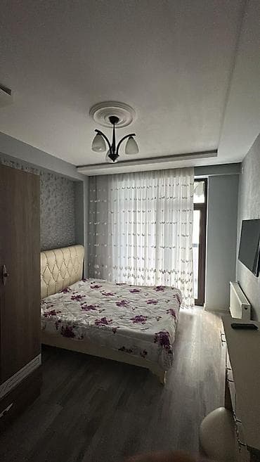 Nərimanovda, Təhsil Nazirliyinin arxasında, "Erng MTK"-da 2 otaqlı — 3