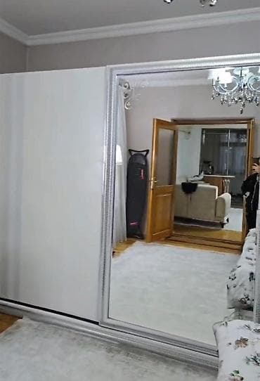 Dolab satilir. Olcu 2.50 Hundurluk 2.15. Derinlik 55 *Qiymeti 190 Azn*