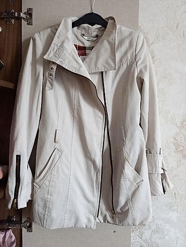 Qadın geyim dəsti – 3 məhsul 1) Açıq bej rəngli yüngül