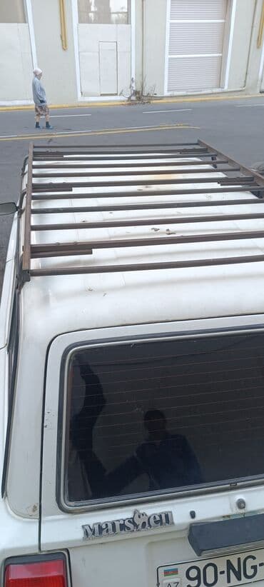 vaz 2107 suret qutusu: 2104 Yük baqaji — 2