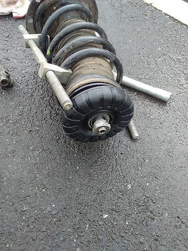 ehdiyat hisseleri: Avtomobil amortizator dayağı və yay komplekti - Ön/amortizator strut — 1