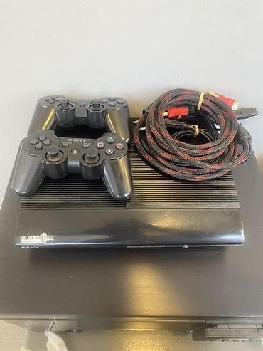 dişlər: PlayStation 3 Super Slim oyun konsolu seti Komplekt: - Sony — 1