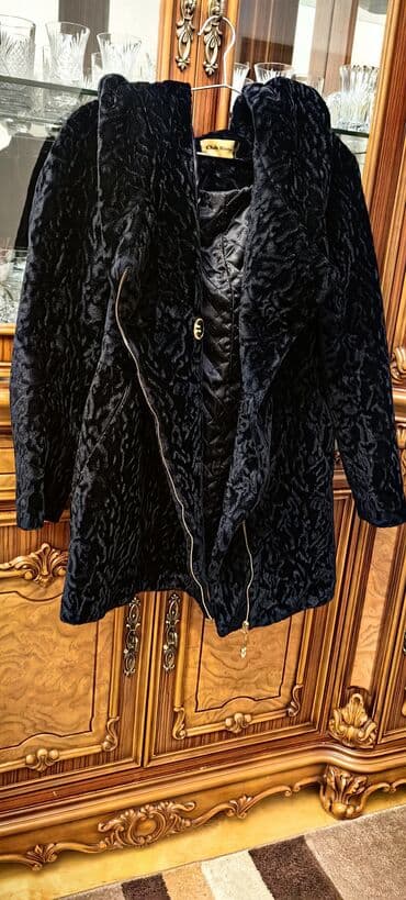 qaragüldən qadın şubaları: Kürk, rəng - Qara — 3