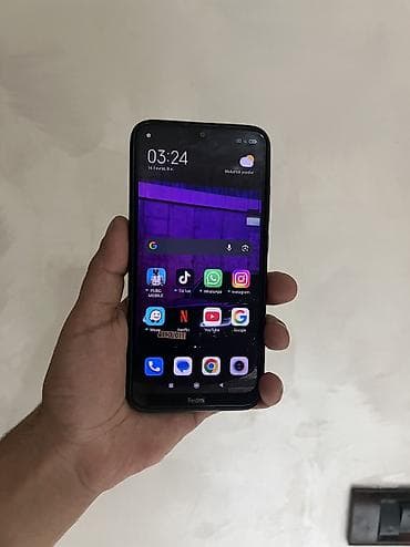 telefon sumqayit: Heçbir Problemi Yoxdu Donma Yoxdu Zaretqa Süper saxlıyır Adapdır Kabro — 9