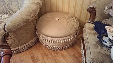 kohnə divanlar: Klassik üslubda yaşayış otağı dəsti - 3 nəfərlik divan: Yumşaq, dərin — 5