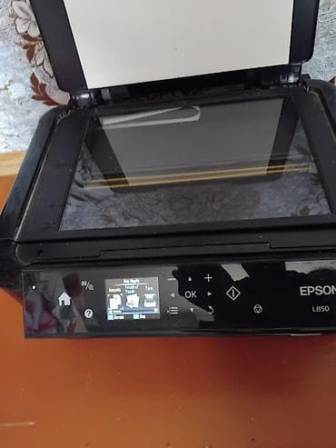 Printer və kseroks aparatları: Printerler Islek vezyetdedi,Ama her ikisin prablemi var .prablemlerin — 1