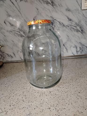 Şüşə bankalar dəsti - Həcm və növlər: - Böyük banka: təxminən 3