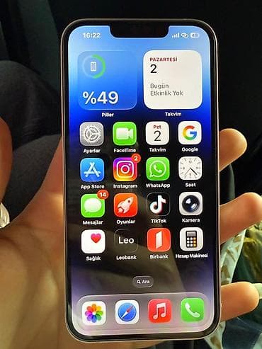 iphone 8 gold: IPhone 13, Çəhrayı — 3