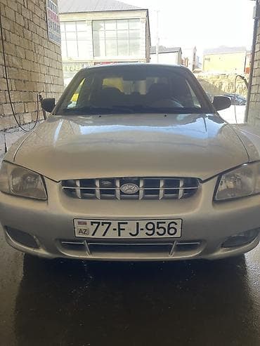 hyundai accent 2012: Hyundai Accent: 1.6 l | 2002 il Sedan — 2