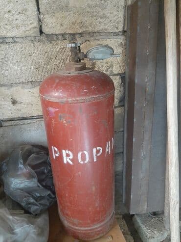 Qaz balonu.reduktorla birgə.içərisində qaz da var.keyfiyyətinə