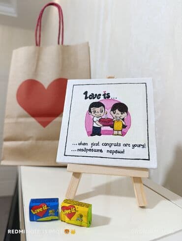 gözəl tortlar: Kətan üzərində Mini Tablo özəl sifarişlə.Love is temalı bu rəsm kətan — 1