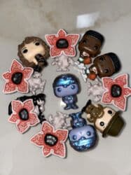 500 elementli pazllar: Kinder Joy Stranger Things butun kollekcia satilir!! — 1