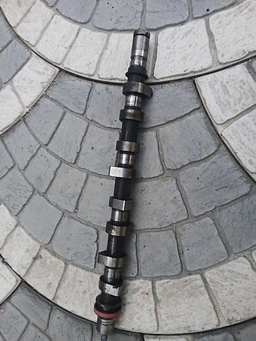 Avtomobil üçün eksantrik valı (camshaft) Renault 1.5 dci matorun