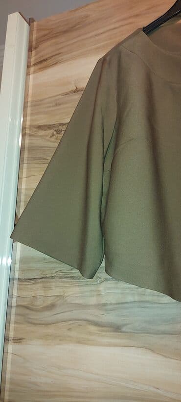 yupqa kofta: Teze xaki reng kofta.italya.geyinilmeyib.dest olub.şalvari istifade — 7