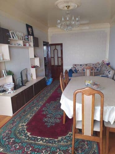 9 ci mikrorayon satilan evler: Bakı, 3 otaqlı, Köhnə tikili, m. Həzi Aslanov, 82 kv. m — 3