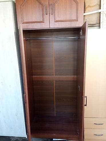 yataq otağı ucun dolaplar: 3 qapılı, Güzgülü, Ağ, Digər material, Açılan, Düz dolab — 4