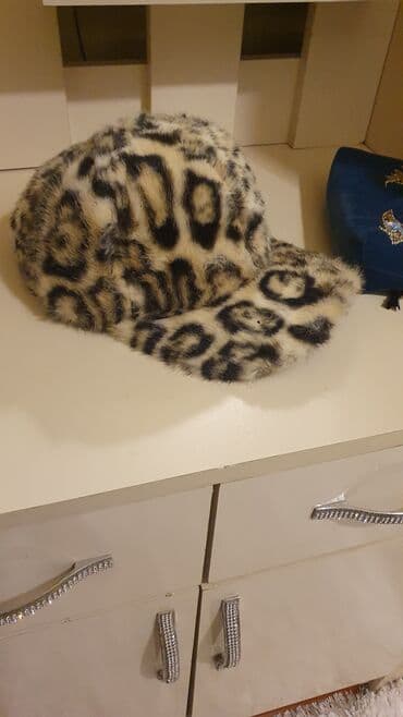 Запонки: Головные уборы — 1