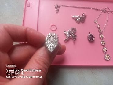 sirqa modelleri: Dəstə daxildir: Üzük, Sırğa, Kulon, Gümüş, 925 Əyar — 8