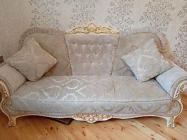Ev və bağ: Klassik divan, Divan — 2