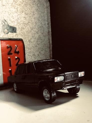 güldanlar: VAZ, 2004 il, 1:24, Dəmir, Ödənişli çatdırılma — 7