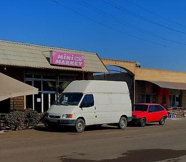 priora tekeri: Ford Transit: 2.5 l | 1997 il 350000 km Van body type — 9