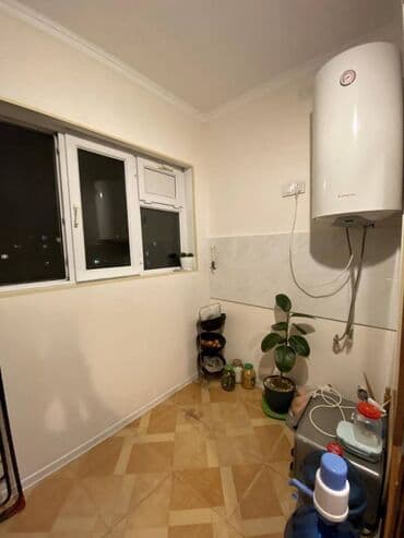 ipotekada olan evlerin satisi: Bakı, 3 otaqlı, Köhnə tikili, 80 kv. m — 16