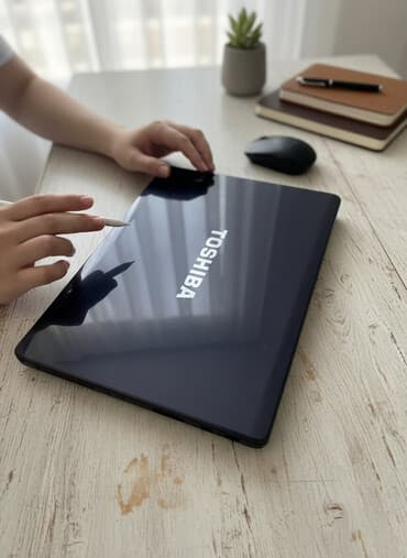 продать ноутбук: 🔥 Toshiba Notebook, gündəlik işlər üçün idealdır. Zaryatka taxılı — 1