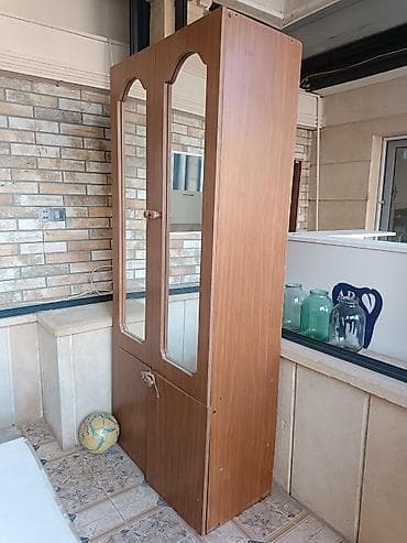giris qapi: İşlənmiş, 2 qapılı, Güzgülü, Qəhvəyi, Taxta, Açılan, Düz dolab — 6