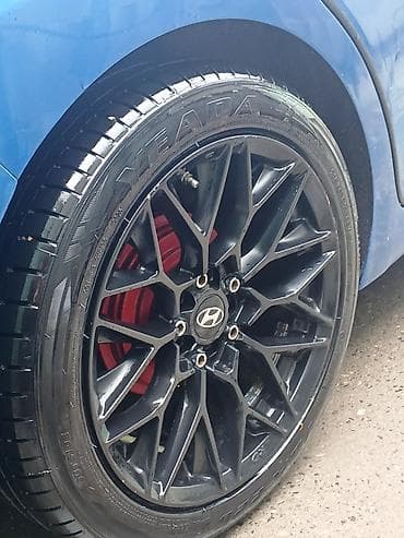 Disk təkər Hyundai 215 / 50 / R 17, 5 Boltlu