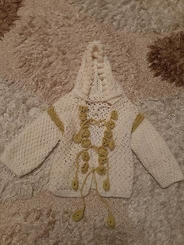 Üst geyimləri: Toxuma əl işi. Uşag jaketi temiz pambig sapla tuxunub. Cox — 3