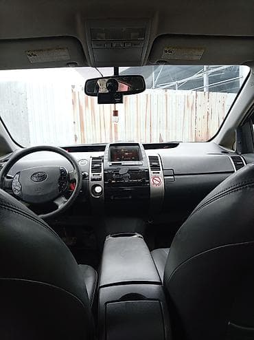 prius v: Toyota Prius 20 kuza. 2007. Motor yeni yığılıb. Batareyka "30" kuzanın — 9