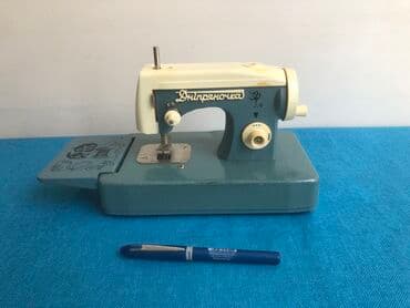 qədimi qəpiklər: Antik mini tikish mashini sovet dovrune aid idel vezyyetde — 9