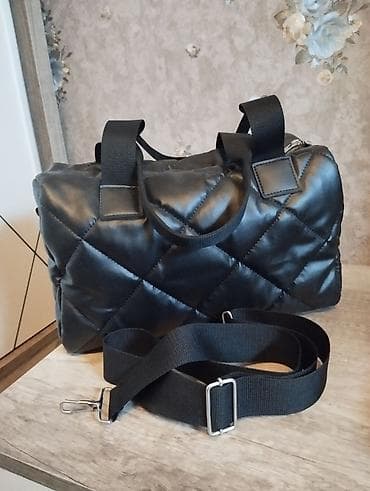 Qara quilted dizaynlı çanta - Material: parıltılı effektli süni dəri