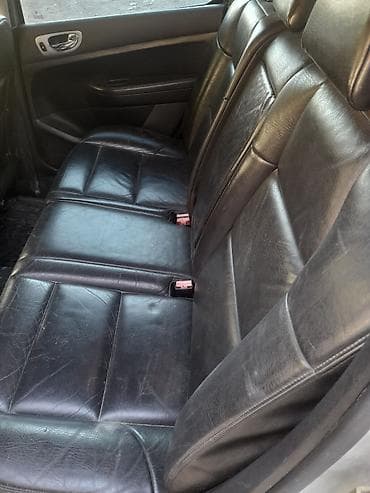 w211 duman: Peugeot 307: 2 l | 2003 il 350000 km Hetçbek — 9